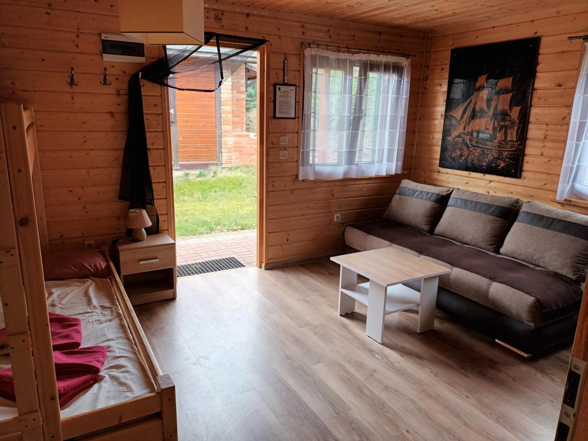 Harnasiowa Chatka Jarosławiec Extérieur photo